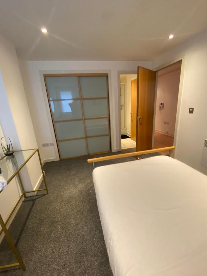 Secc&Hydro Beautiful 2Br Apartment With Free Parking Glasgow Ngoại thất bức ảnh